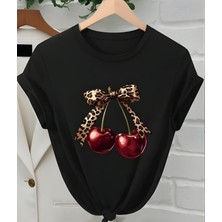 Aselinda Kadın Kiraz Baskılı Günlük Yuvarlak Yaka Kısa Kollu Tişört Yaz Için