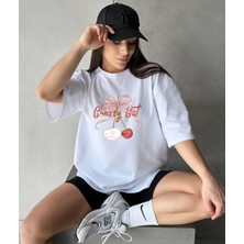 Aselinda Unisex Erkek/kadın Cherry Cat Özel Baskılı Pamuklu Bisiklet Yaka T-Shirt Tshirt
