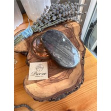 Normadia Doğal Siyah Taş Masaj Taşı ile Rahatlama ve Yenilenme