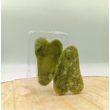 Normadia Doğal Kalp Gua Sha Taşı ile Cilt Bakımında Doğal Güzellik