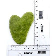 Normadia Doğal Yeşim Gua Sha Masaj Taşı ile Rahatlatıcı Bakım