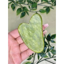 Normadia Doğal Taş Yeşim Kalp Gua Sha Yüz Masaj Aleti, Sağlıklı ve Parlak Cilt