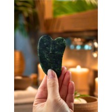 Normadia Doğal Yeşim Taşı Gua Sha Yüz ve Vücut Masaj Taşı, Yoga Için Uygun