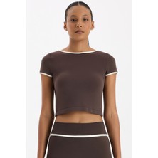 COMEUP Kontrast Biyeli Spor Tişört Kakao Dansı