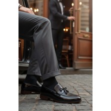 Enoch Hakiki Deri Siyah Nokta Desenli Metal Logolu Püsküllü Erkek Comfort Ayakkabı