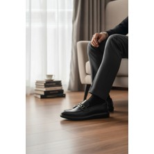 Enoch Hakiki Deri Siyah Metal Aksesuarlı Erkek Comfort Loafer