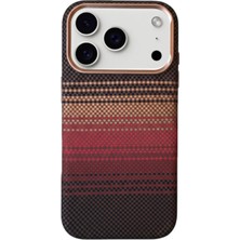 Caseart iPhone 17 Promax ile Uyumlu Kapak Magsafe Şarj Özellikli Ince Yapılı Karbon Kevlar Kılıf - Kahverengi