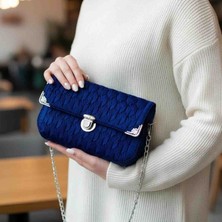 Bontexs Kadın Lacivert Örgü Desenli Zincir Askılı Omuz Çantası - Gümüş Kilit ve Köşe Detaylı