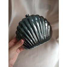 Hegef Bag Kadın Metal Kaplama  Ekstra Zincirli Istiridye Deniz Kabuğu Model Abiye ve Özel Gün Portföy Çanta