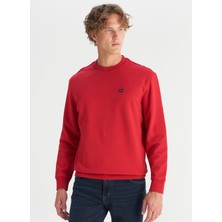 Wrangler Bisiklet Yaka Kırmızı Erkek Sweatshırt TW2520255A47 Kırmızı Sweatshirt