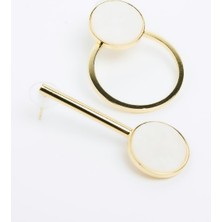 Jimmy Key Altın Rengi Sedef Detaylı Modern Figürlü Küpe