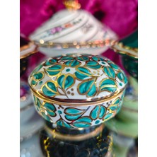 Manushum El Boyama Porselen Kapaklı Kuşlu Yuvarlak Lokumluk-Yeşil