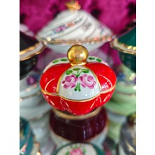 Manushum El Boyama Porselen Kapaklı Papatya Lokumluk-Kırmızı