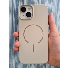 iPhone 15 Magsafe ile Uyumlu Yumuşak Soft Mükemmel Manyetik Esnek Lansman Silikon Kılıf