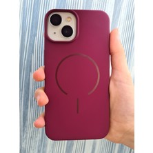 iPhone 15 Magsafe ile Uyumlu Yumuşak Soft Mükemmel Manyetik Esnek Lansman Silikon Kılıf