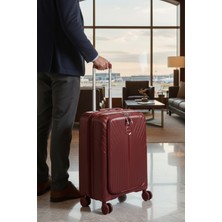 United Colors Of Benetton Benetton 8010 Laptop Bölmeli Küçük Boy Polipropilen Kırılmaz Valiz  Tekerlekli Valiz