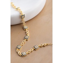 Two Arts Kadın 925 Ayar Gümüş Kare Nazar Boncuğu ve Sonsuzluk Bileklik | Hediye Kutusunda