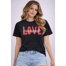 herkesemoda Love Emamored Baskı Detaylı Basic T-Shirt