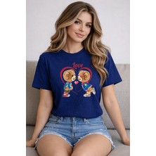 herkesemoda Love Ayıcık  Baskı Detaylı Basic T-Shirt