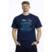 herkesemoda Stay Young Detaylı Basic Erkek T-Shirt