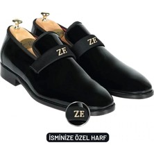 Indispensablely Isme Özel Smoki̇n Salon Erkek Ayakkabisi - Haki̇ki̇ Deri̇ - Altin Harf - AA01005 - Si̇yah