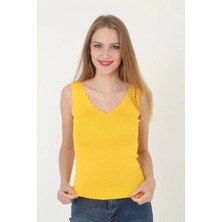 Indispensablely Kadin V Yaka Firfir Detay Crop - Sari