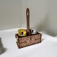 Ceritoğlu Demonte Işlemeli̇ Ahşap Kulplu Tuzluk,bi̇berli̇k Çok Amaçli