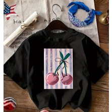 herkesemoda Kiraz Baskı Detaylı Basic T-Shirt