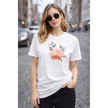herkesemoda Pembe Çiçek  Baskı Detaylı Basic T-Shirt