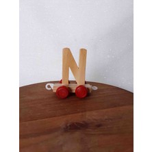 Lal Dizayn Dekoratif Tekerlekli Ahşap Harf - N