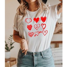 herkesemoda Kalpler  Baskı Detaylı Basic T-Shirt
