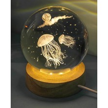 Indispensablely Dekoratif Deniz Anası Tasarımlı Ahşap Altlıklı Işıklı Cam Küre Büyük Boy Cam:8cm Ahşap:2cm