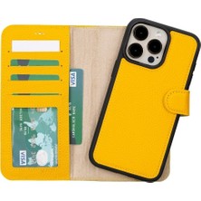 Najmaddin Apple iPhone 15 Pro Max Uyumlu Deri Cüzdanlı Kılıf Mwwn FL12 Sarı