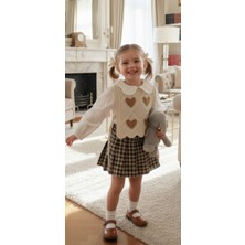 Kidzes Kız Çocuk Bayramlık Triko Yelek Müslin Gömlek Ekoseli Şort Etek Çorap 4parça Takım