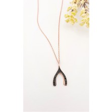 Besim Silver Siyah Taşlı Lades Gümüş Kolye