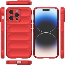 Kazan Hobi Newface iPhone 15 Pro Kılıf Optimum Silikon - Kırmızı