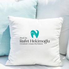 Çılgıntrend Diş Hekimlerine Özel Saten Yastık Kılıfı 50X50 cm – Isme Özel Diş Hekimi Temalı Dekoratif Kırlent Kılıfı (Içi Boş)