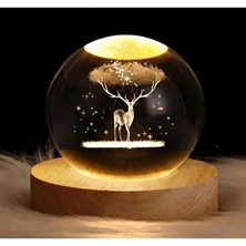 Eser Ticarett 3D Kristal Küre LED Masa Lambası – Geyik Figürlü – Dekoratif Gece Lambası, USB Işıklı