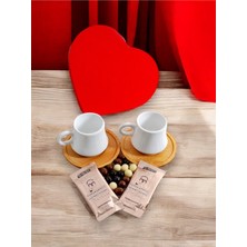 Bambulu Beyaz Porselen Fincan Takımı +Türk Kahvesi+Kalpli Kutuda Draje Çikolata Hediye Seti