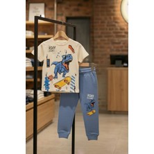 Zekalya Erkek Çocuk Kaykaylı Dinozor Baskılı Takım - %100 Pamuk Süprem Penye Üst ve 2 İplik Alt - İndigo Mavi