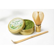 Tea Escape Ceremonial Grade Matcha Set – Premium Toz Matcha (25GR) + Bambu Fırçası + Bambu Kaşık