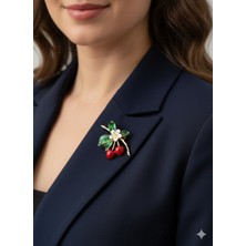 Cadde Dükkanı Kiraz Figürlü Çelik Broş