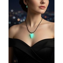 Meneva Aksesuar Karanlıkta Parlayan Kedigözü Doğal Taş Deri Ipli Özel Kesim Kolye