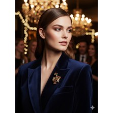 Cadde Dükkanı Yılbaşı Figürlü Çelik Broş