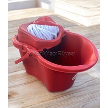 Normadia Iş Yerleri Için Endüstriyel Çift Hazneli Tekerlekli Paspas Kovası ve Mop Seti