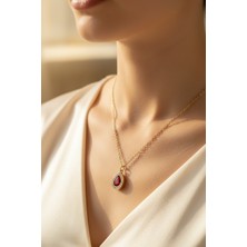 Medo E-Konsept Yakut Taşı Kolye - Damla Kesim Altın Kaplama Çelik Kadın Aksesuarı Zarif ve Anlamlı Hediye Son 3 Adet