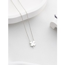 Two Arts Jewelry Kadın 925 Ayar Gümüş Dört Yapraklı Yonca Kolye | Şans Kolyesi | Hediye Kutusunda