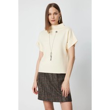 On Fashion Kadın Zincir Detaylı Krem Kazak 65340