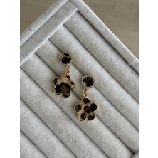 İrem Yıldız Yonca Model Leopar Desen Çelik Küpe