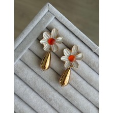 İrem Yıldız Papatya Desen Çelik Küpe